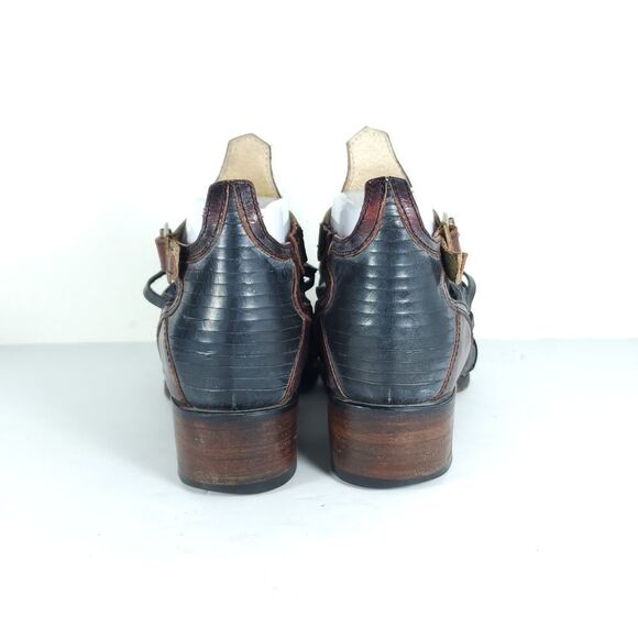 FREEBIRD BY STEVEN Women's Arrow US9 Black Distressed Leather Strappy Sandals - Picture 10 of 16